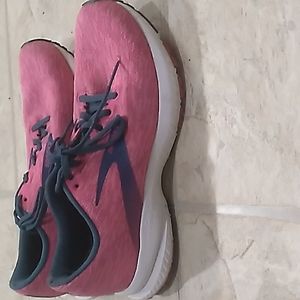 Brooks Launch 7 running shoes